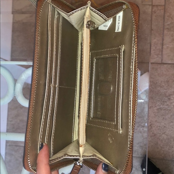 Wallet - Picture 2 of 3